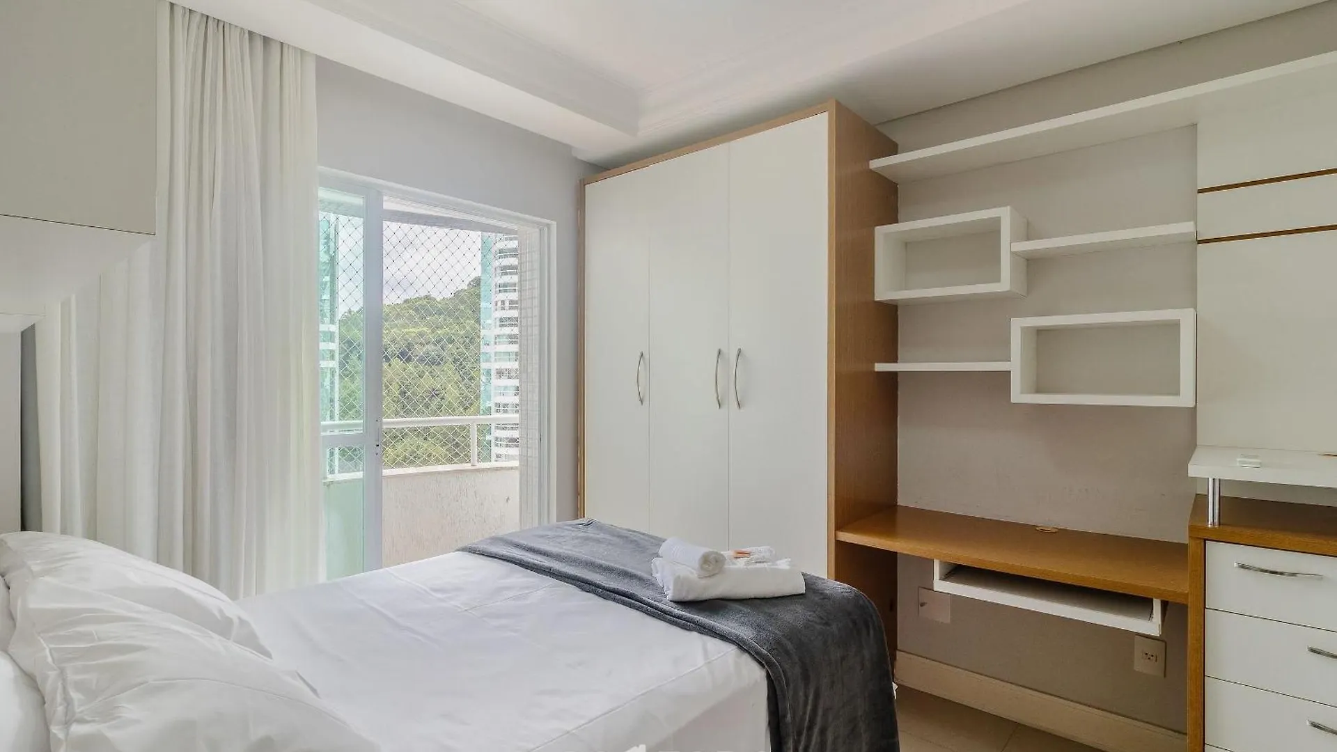 Apto 3Q C/ Vista Mar E Roda Gigante Em Bc Bsd1501 Balneário Camboriú